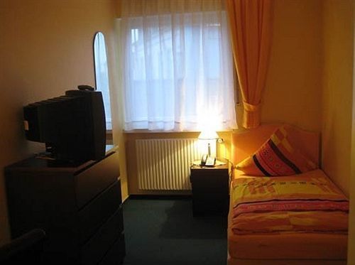نيوفيد Stadthotel-Garni المظهر الخارجي الصورة
