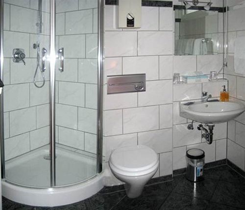 نيوفيد Stadthotel-Garni المظهر الخارجي الصورة